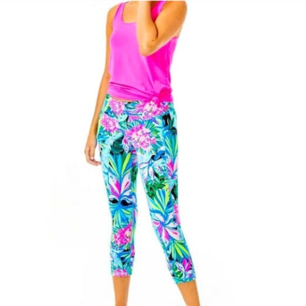 Lilly Pulitzer weekender crop UPF 50+ legging Onyx you me and giraffee large NWT